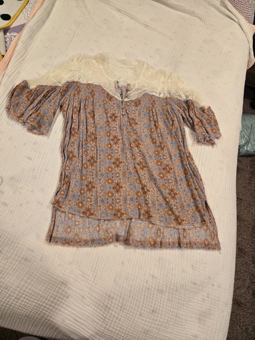 Gimmicks by BKE Light Blue and Brown Floral Lace-Yoke Tunic